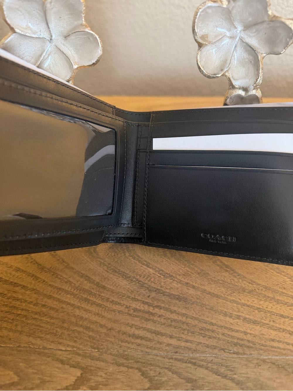 Coach Black Embossed Signature Leather Bifold Wallet - Picture 3 of 6